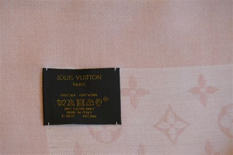 louis vuitton tuch original erkennen|louis vuitton erfahrungen.